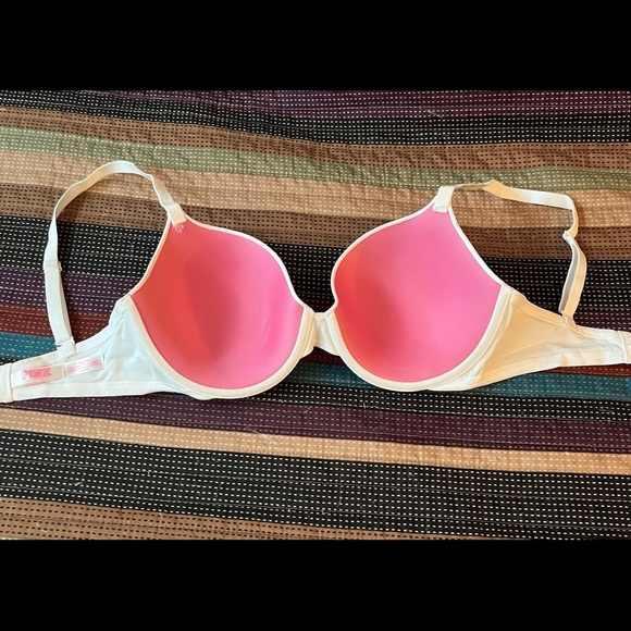 VS PINK T-SHIRT BRA 34DD - Picture 2 of 3